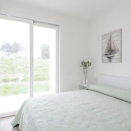 Isa-residence With Swimming-pool In Near The Famous La Pelosa-beach Aparthotel *