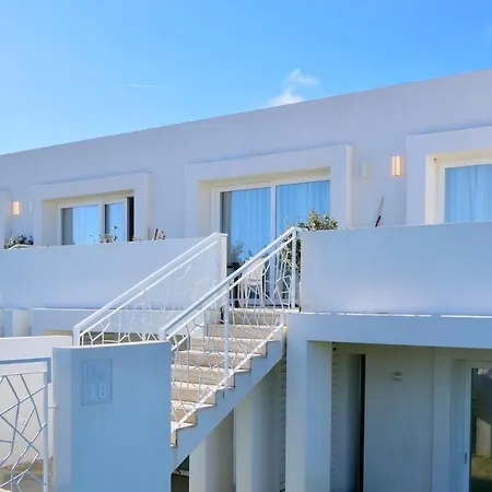 Isa-residence With Swimming-pool In Near The Famous La Pelosa-beach Aparthotel Stintino