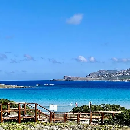Ξενοδοχείο με διαμερίσματα Isa-resort Capo Falcone 3*