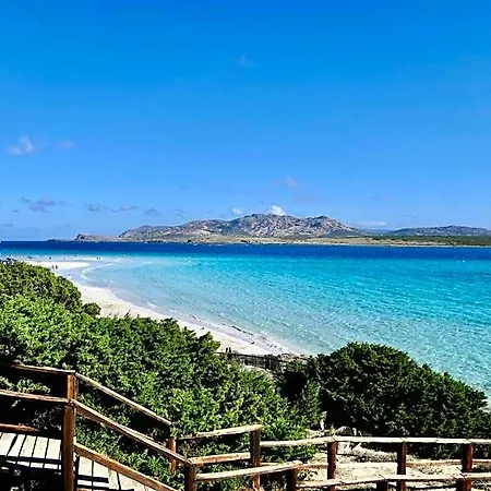 Ξενοδοχείο με διαμερίσματα Isa-resort Capo Falcone