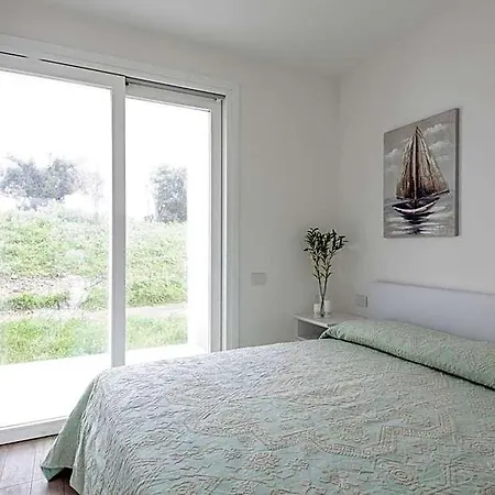 Aparthotel Isa-resort Capo Falcone 3*